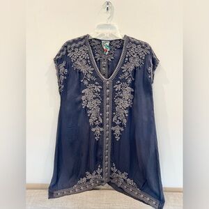 Johnny Was Charcoal Embroidered Tunic size M